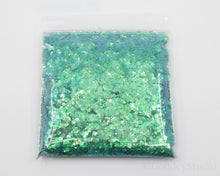 Load image into Gallery viewer, Jungle Green Iridescent Chunky Glitter
