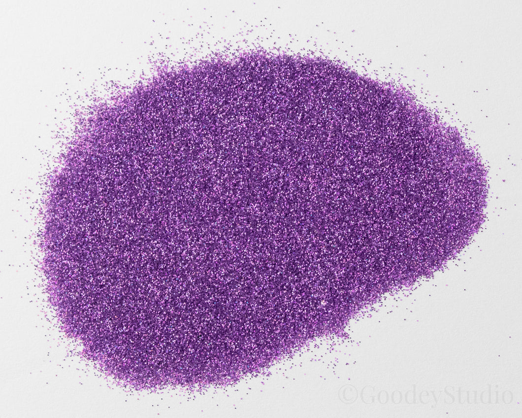 Lovely Lilac Fine Holographic Glitter