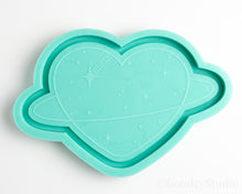 Load image into Gallery viewer, Space Heart Tray Mold
